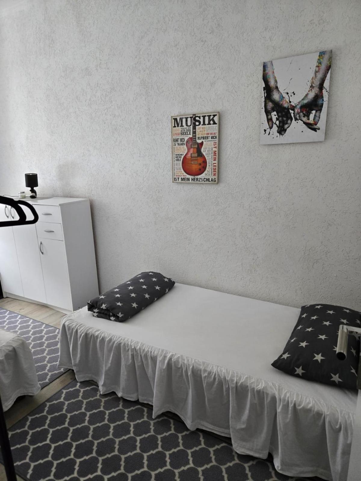 Ferienwohnung Am Bahnhof Bernburg Εξωτερικό φωτογραφία